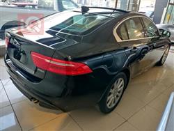 جاكوار XE